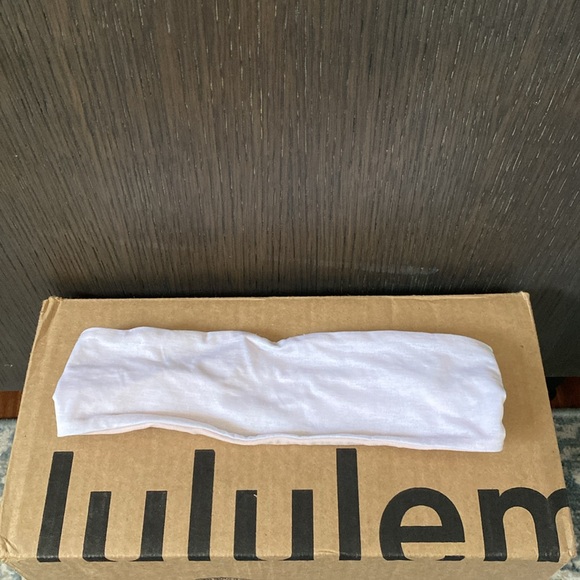 Lululemon Fringe Fighter Headband - Picture 5 of 5